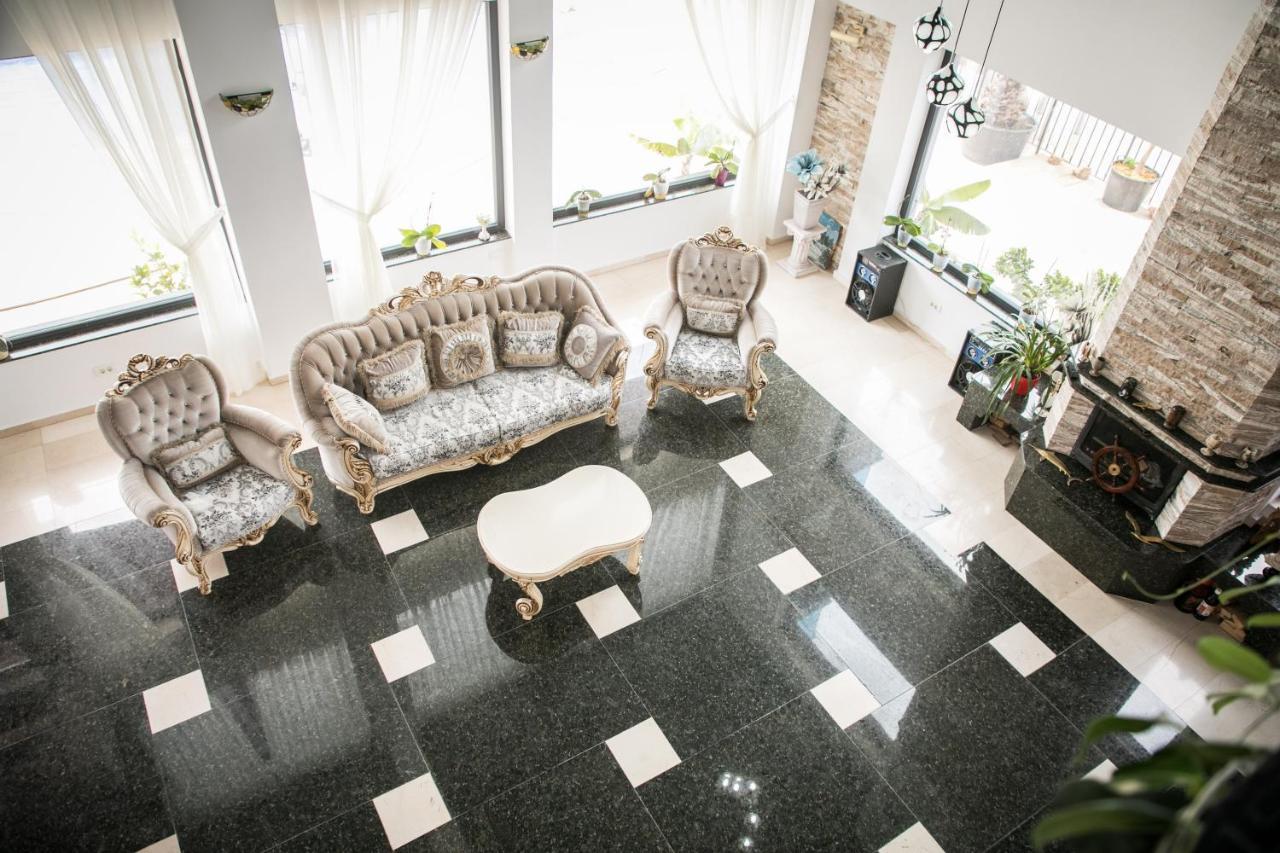 Almar Lake View Boutique H Adults Only Mamaia Buitenkant foto