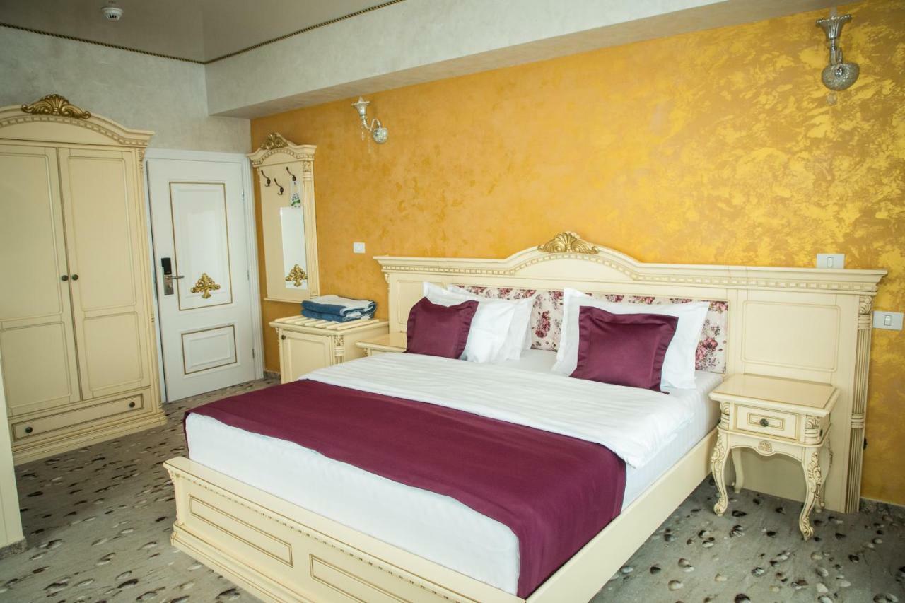 Almar Lake View Boutique H Adults Only Mamaia Buitenkant foto