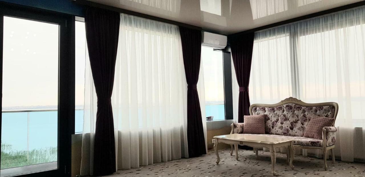 Almar Lake View Boutique H Adults Only Mamaia Buitenkant foto